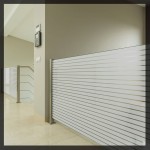 Folia dekoracyjna na szkło Oracal UV05 szronione  paski 35mm szer.152cm (mb) 